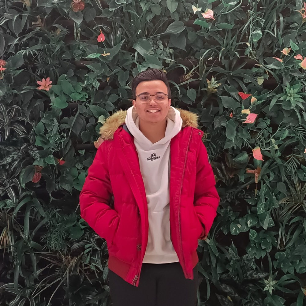 Meet your Posher, Devon